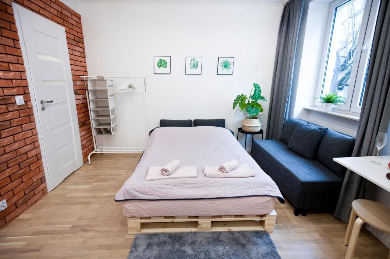 Studio Gaba 2 Intraco Apartment Varsó Kültér fotó
