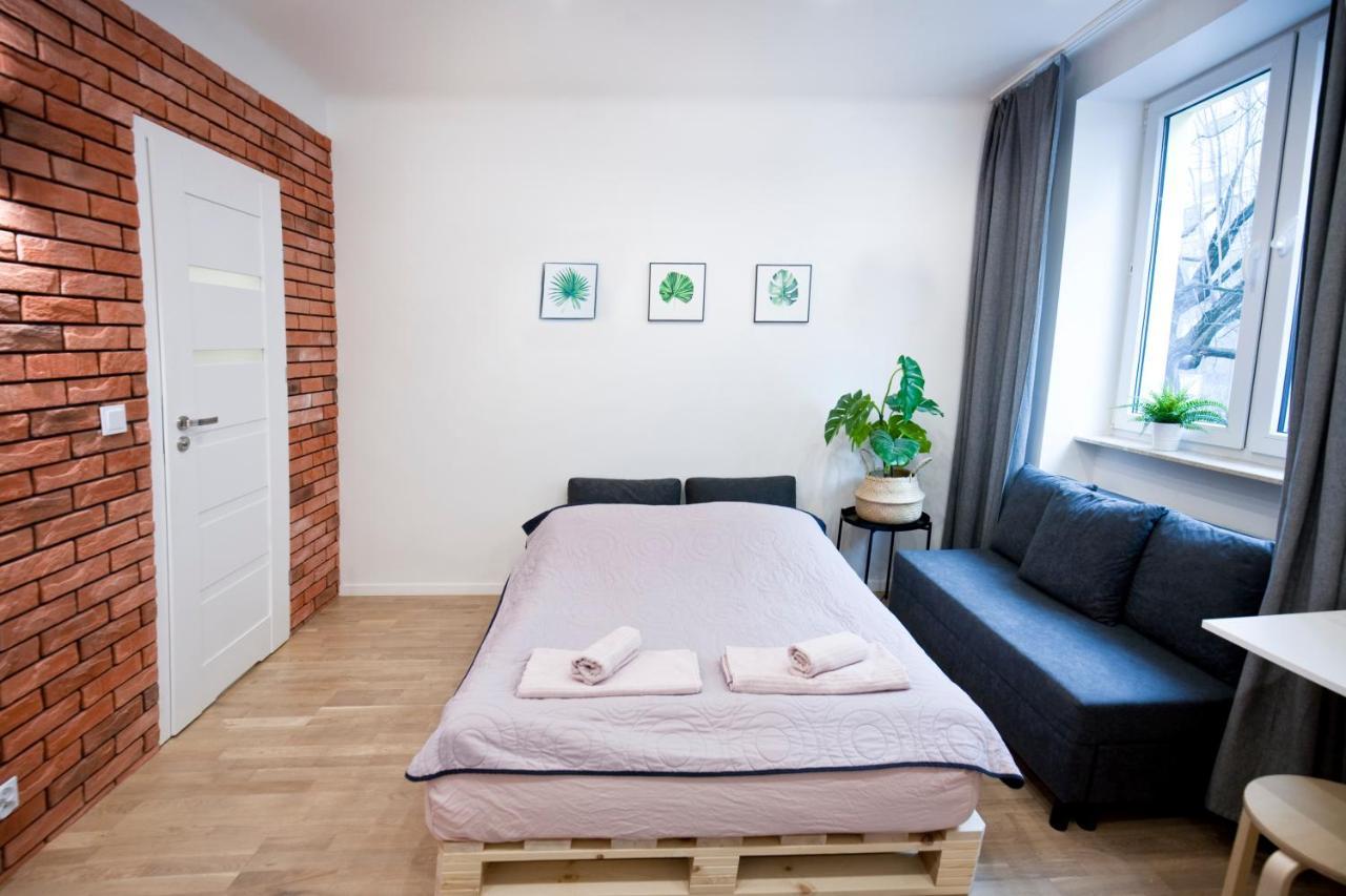 Studio Gaba 2 Intraco Apartment Varsó Kültér fotó