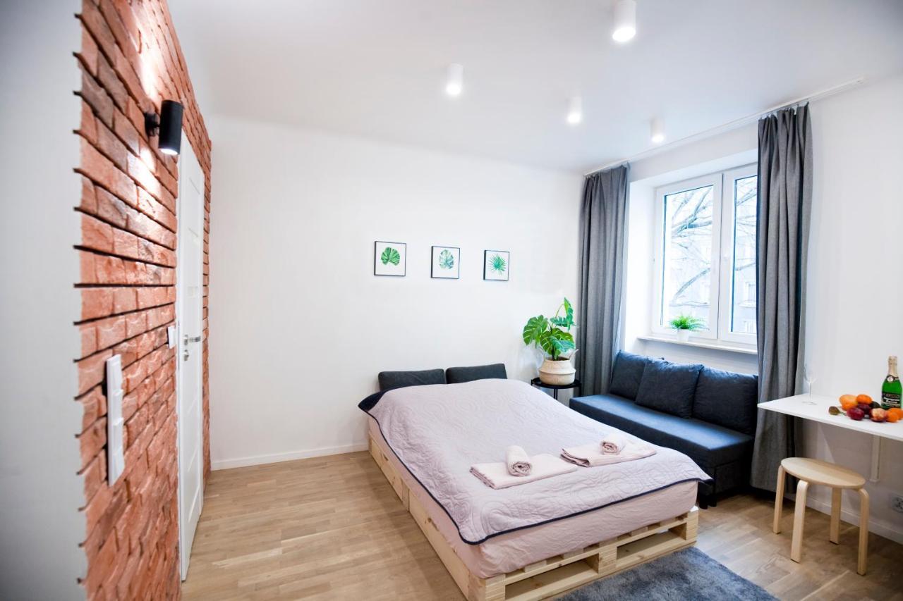 Studio Gaba 2 Intraco Apartment Varsó Kültér fotó