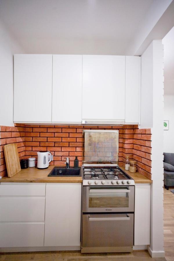 Studio Gaba 2 Intraco Apartment Varsó Kültér fotó