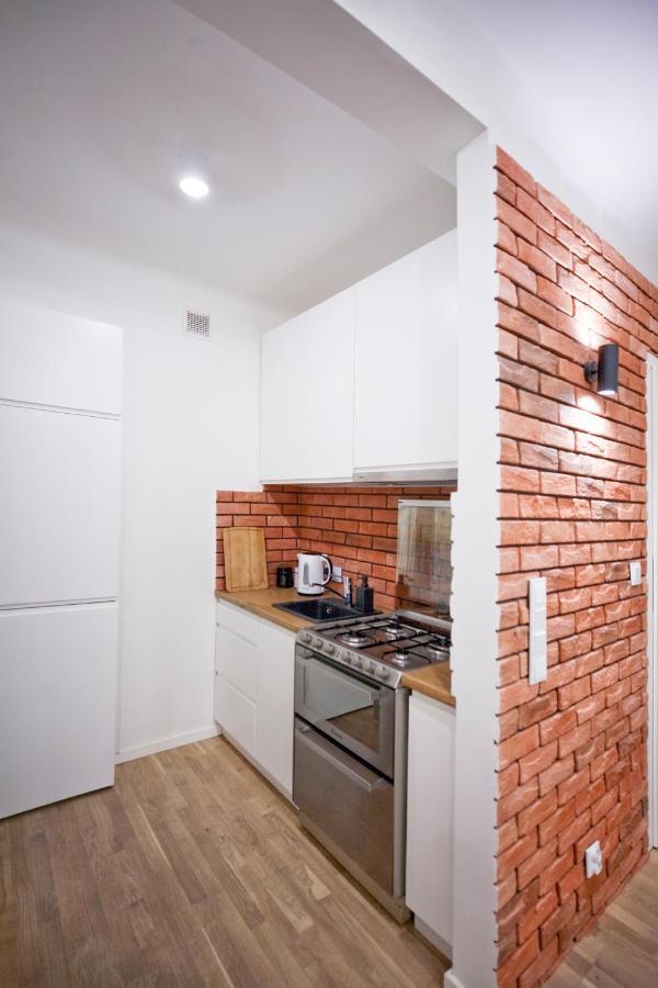 Studio Gaba 2 Intraco Apartment Varsó Kültér fotó
